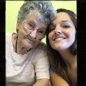 Meet your Posher, Vanessa